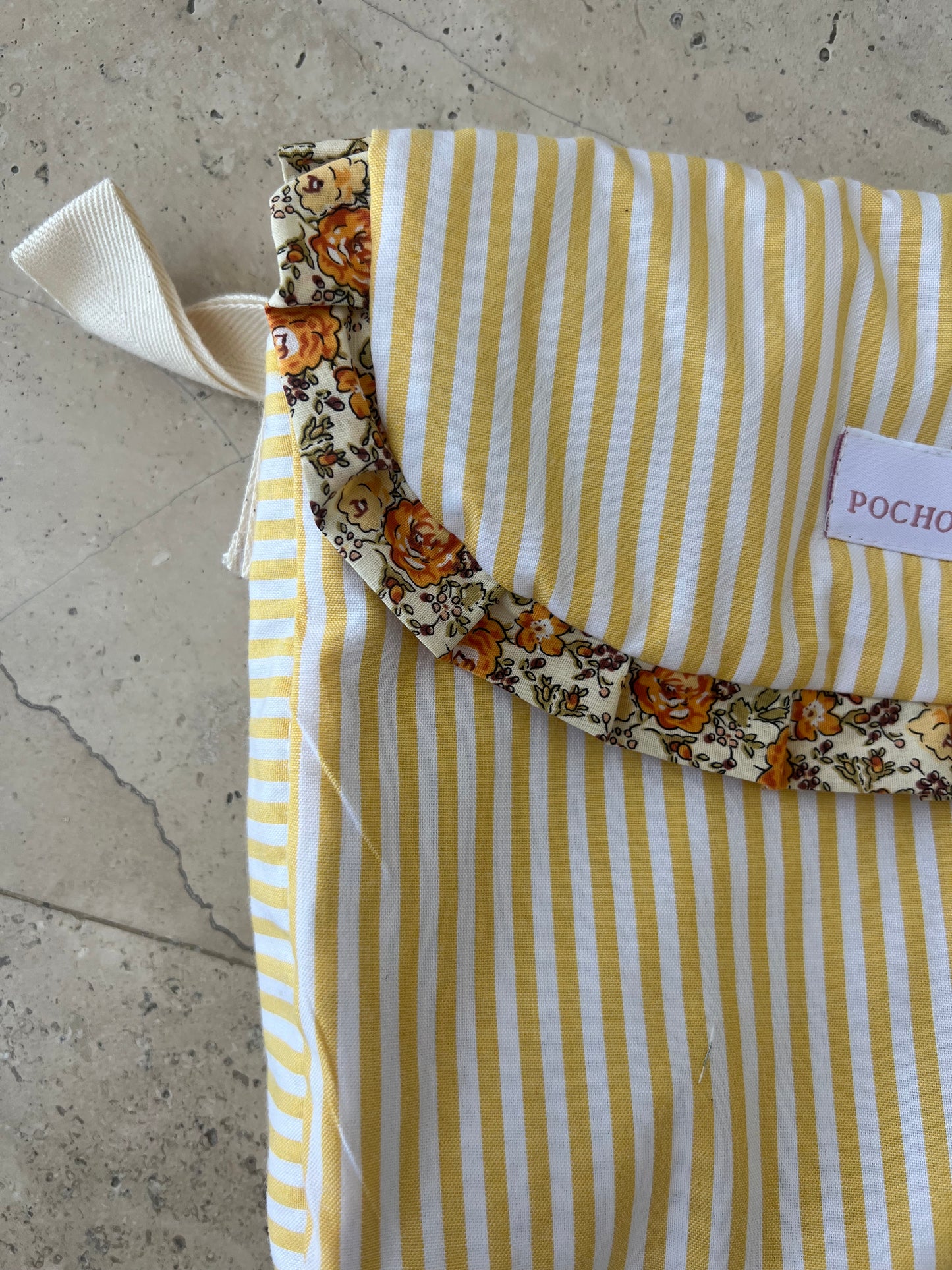 Bolsita para carrito muñeca amarilla